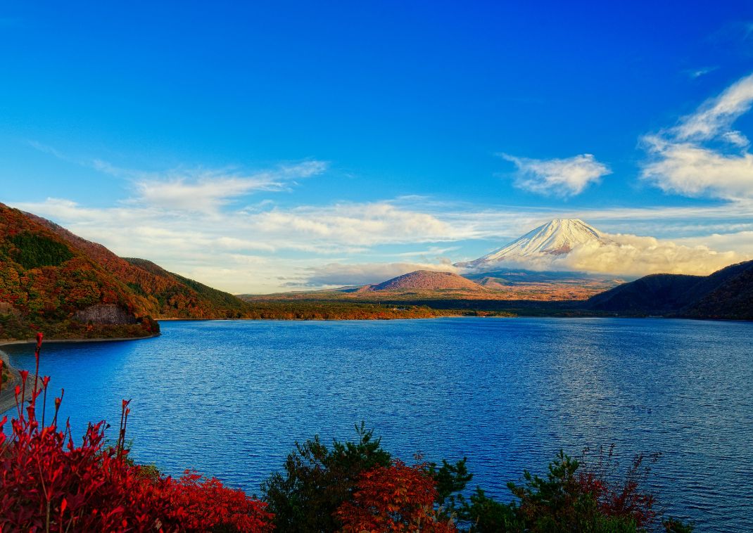 Motosu-tó és a Fuji-hegy, Yamanashi, Japán