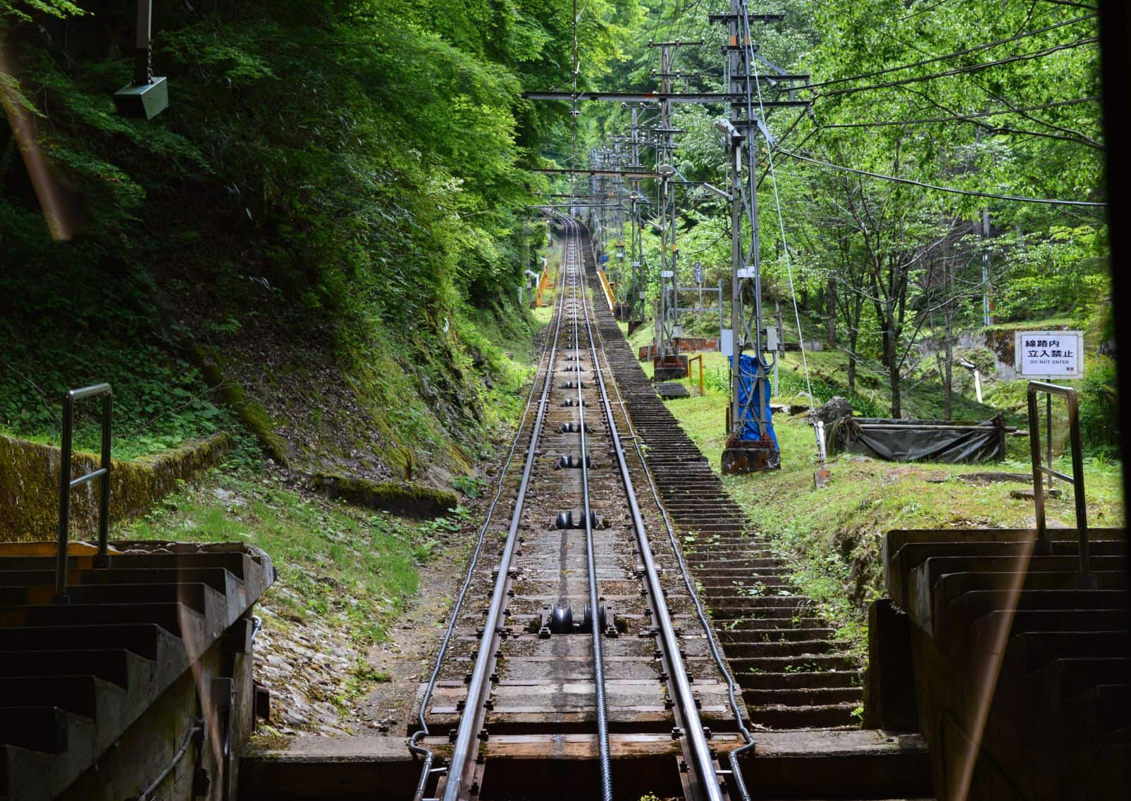 Kötélpálya a Koya hegyre, Japán