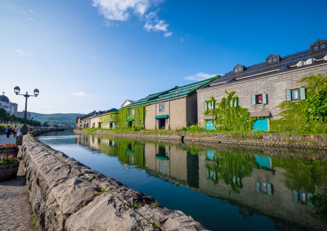 Otaru csatornája Hokkaidón, nyáron