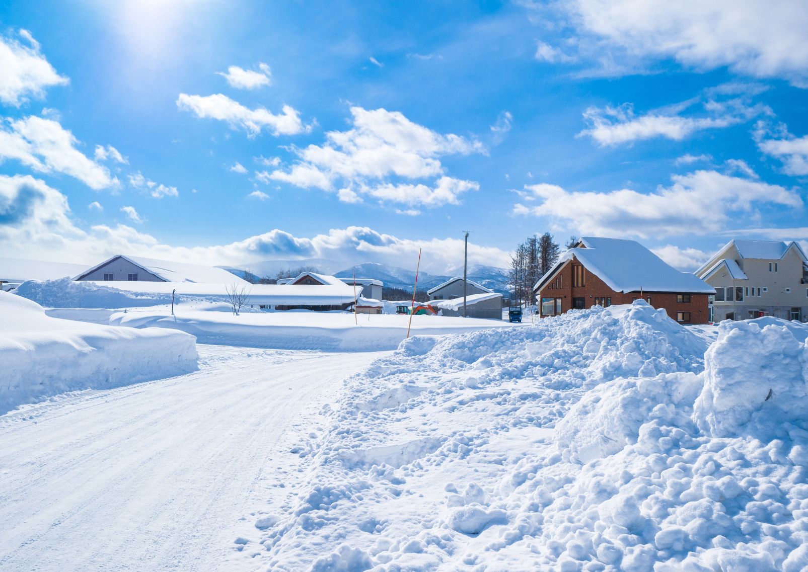 Pénztárcabarát faházak Nisekóban, Hokkaido, Japán