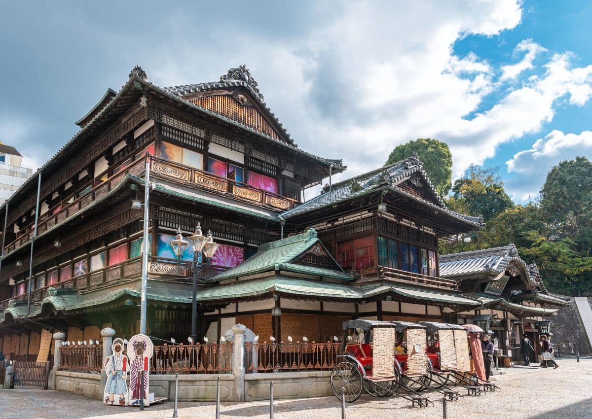 Dogo Onsen Matsuyama, Ehime prefektúra