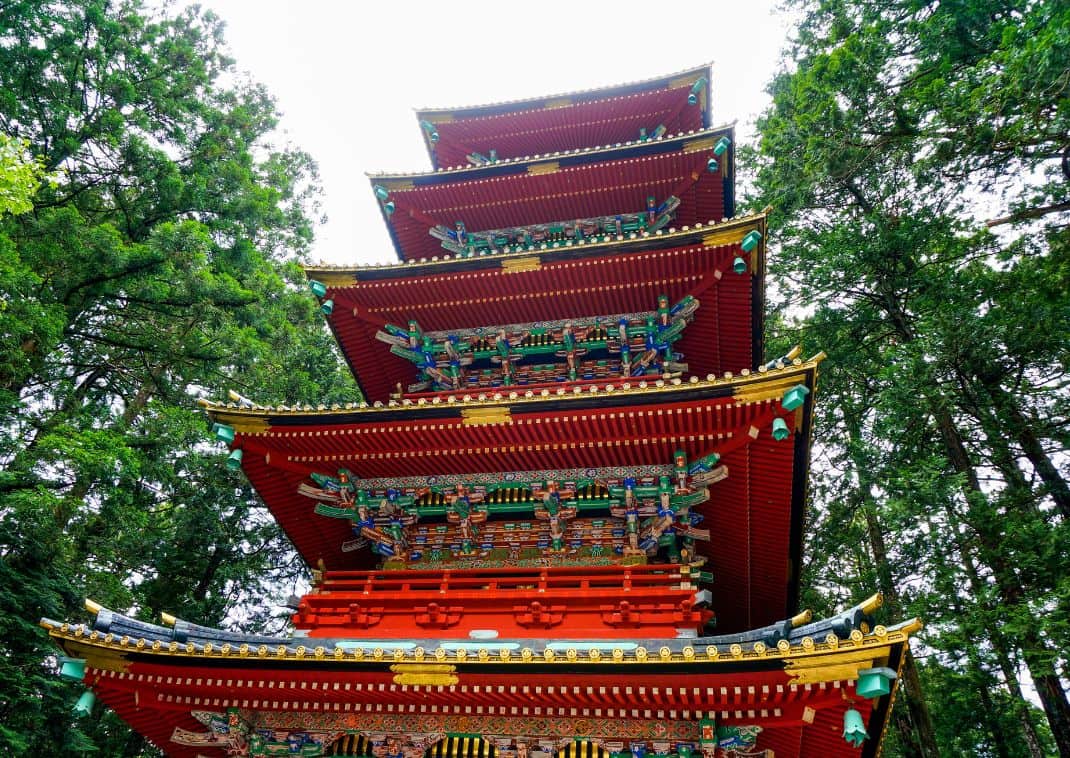 Ötemeletes pagoda a Toshogu szentélynél, Nikko, Tochigi, Japán