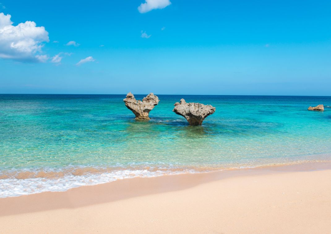 Szív alakú sziklák a Kouri-szigeten, Okinawa