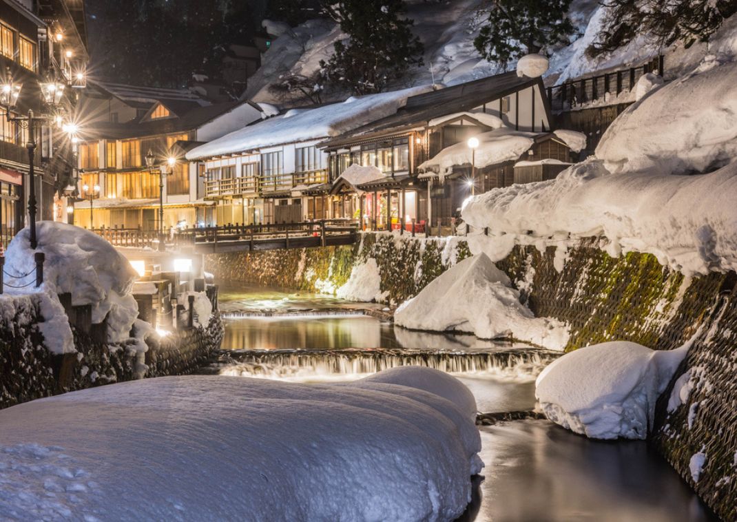 Ginzan Onsen télen, Yamagata, Japán