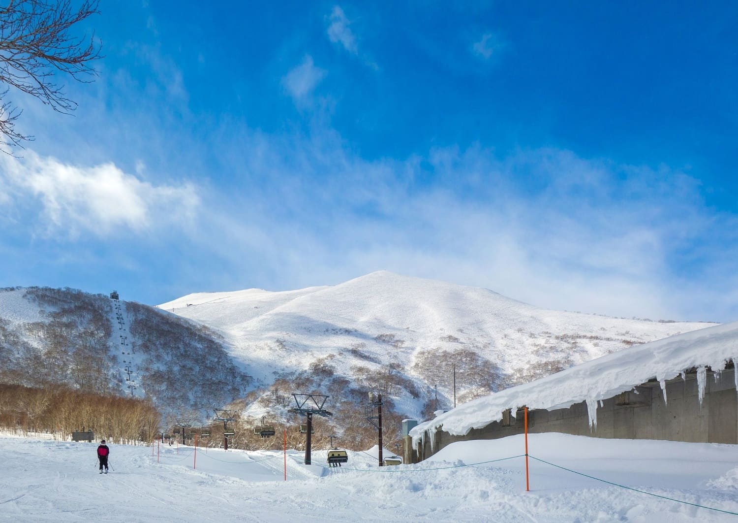 A Grand Hirafu üdülőhely sípályája, Niseko, Hokkaido, Japán