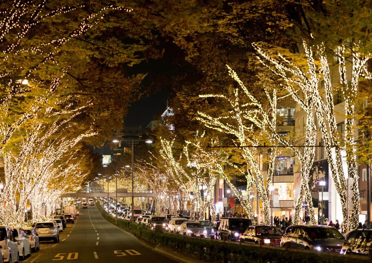 Omotesando éjszakai fényei, Tokió, Japán