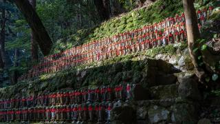 Az Engyoji templom jizo szobrocskái, Himeji