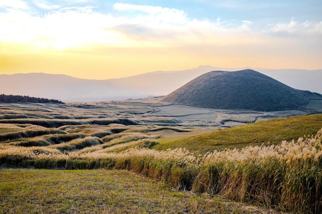 Őszi táj az Aso vulkánnál, Kumamoto