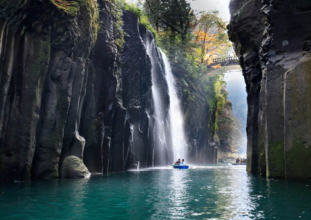 Manai-vízesés, Takachiho-szurdok