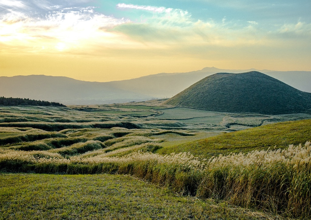 Az Aso-Kuju Nemzeti Park festői kilátása