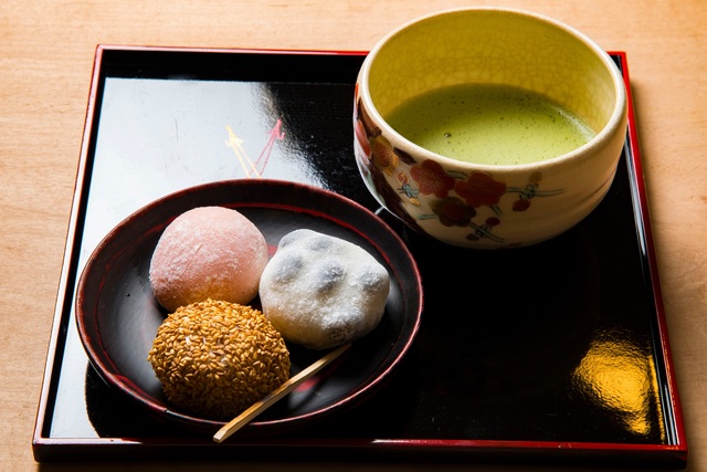 Japán teaszertartás kellékei