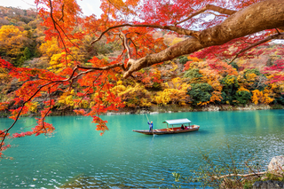 Hozu-folyó hajókirándulás, Arashiyama 
