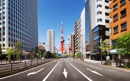 Út a Tokiói toronytól Shiba Koen, Minato, Tokió, Japán