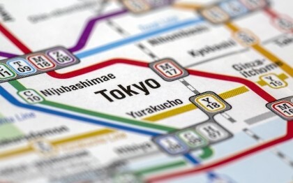 A tokiói metróhálózat térképe a vonalakkal és állomásokkal