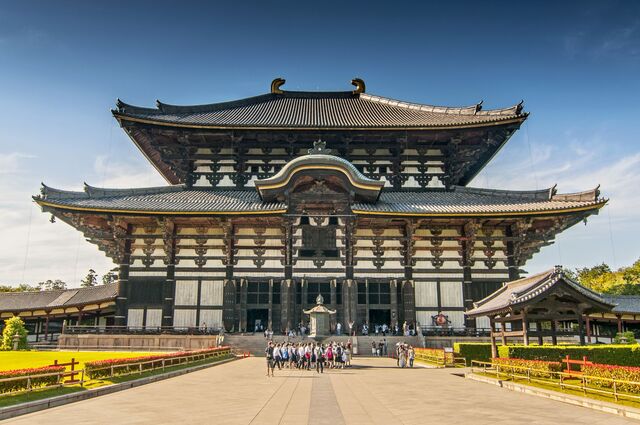 A hatalmas Todaiji templom, Nara, Japán 