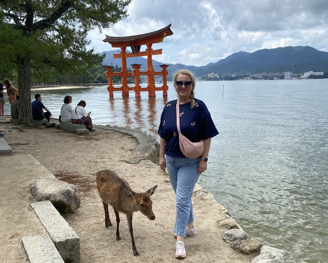 Miyajima szigetén, szarvassal