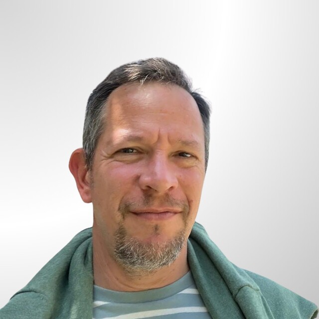 Szilágyi Márton - Idegenvezető
