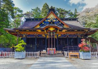 Az Osaki Hachimangu szentély főcsarnoka