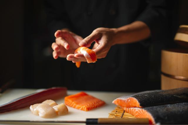 Sushi a Tsukiji piacon, Tokió